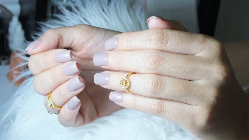 Jak dbać o paznokcie